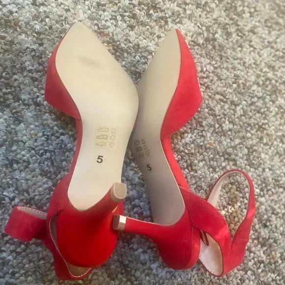 Sole Society Olivia Red Suede heels size 5 NWOT - Picture 4 of 8
